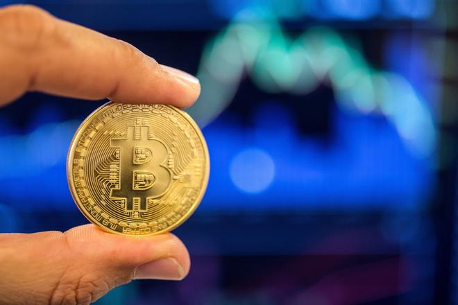 Le Bitcoin franchit la barre des 45.000 dollars après l'annonce d'Elon Musk