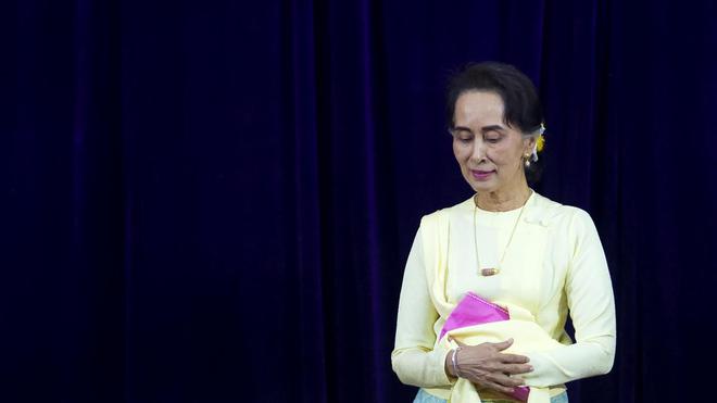Coup d'État en Birmanie : Aung San Suu Kyi comparaît ce lundi devant la justice