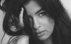 «Pourquoi fait-on encore une distinction entre mannequins et mannequins plus size?»
