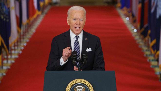 Covid-19 : Joe Biden veut des vaccins pour tous les Américains adultes d’ici mai