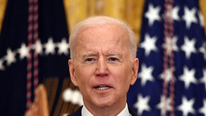 États-Unis : Joe Biden accélère sur les vaccins et évoque 2024