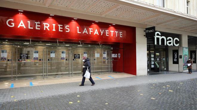 Covid-19: la liste des commerces autorisés à ouvrir «ne changera pas», affirme Bruno Le Maire