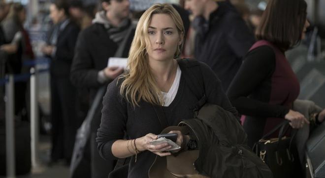 Kate Winslet connaît « au moins 4 acteurs qui cachent complètement leur sexualité » à Hollywood