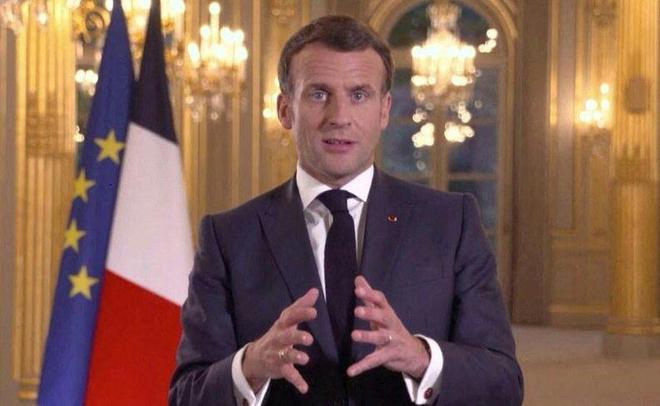 Tensions à la frontière ukrainienne : Macron prêt à sanctionner la Russie en cas de «comportement inacceptable»