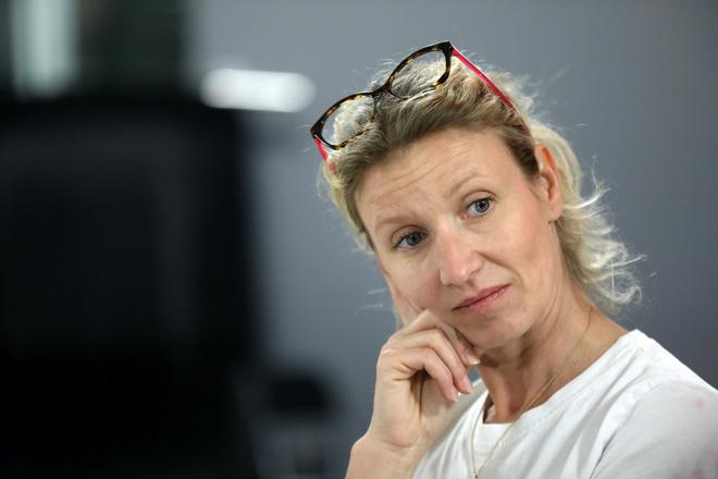 ANDUZE Alexandra Lamy tourne un téléfilm pour TF1 à partir du 31 mai : les détails et le casting