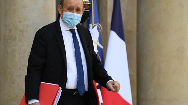 «Risque d’apartheid» : l’ambassadeur de France en Israël convoqué après les propos de Jean-Yves Le Drian