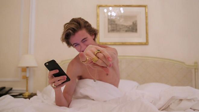 24h de Fashion Week avec Lucky Blue Smith au défilé Balmain