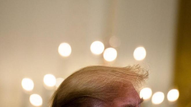 Facebook bannit Donald Trump pour deux ans