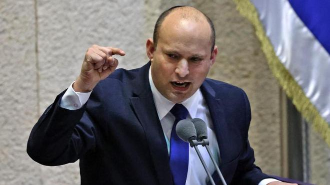Israël: Naftali Bennett devient Premier ministre, Netanyahu écarté du pouvoir